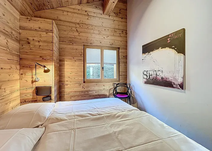 Crescendo 208 公寓 *